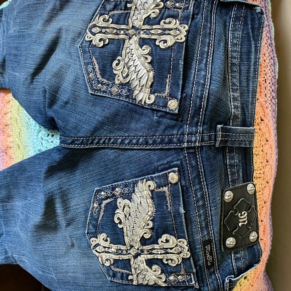 Miss Me Jeans - Picture 1 of 2